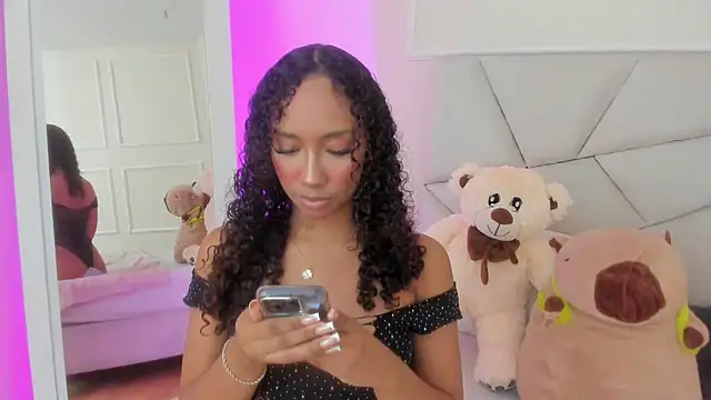 Snapshot of Amber__Sanchez chatting on 11, 3, 2025 Amber  Sanchez online show from 11, 3, 2025