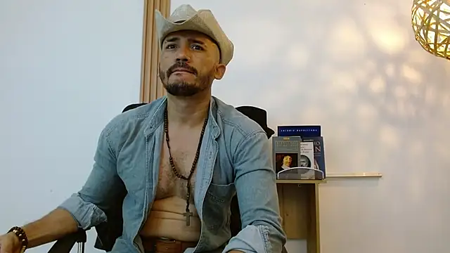 Reiko 85  online show from 21, 11, 2025