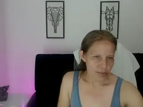 Snapshot of Milf_karlye chatting on 18, 2, 2025 Milf karlye online show from 18, 2, 2025