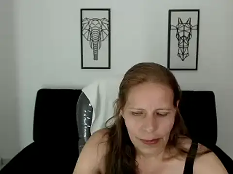 Snapshot of Milf_karlye chatting on 21, 2, 2025 Milf karlye online show from 21, 2, 2025