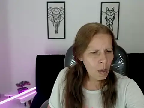 Snapshot of Milf_karlye chatting on 26, 2, 2025 Milf karlye online show from 26, 2, 2025