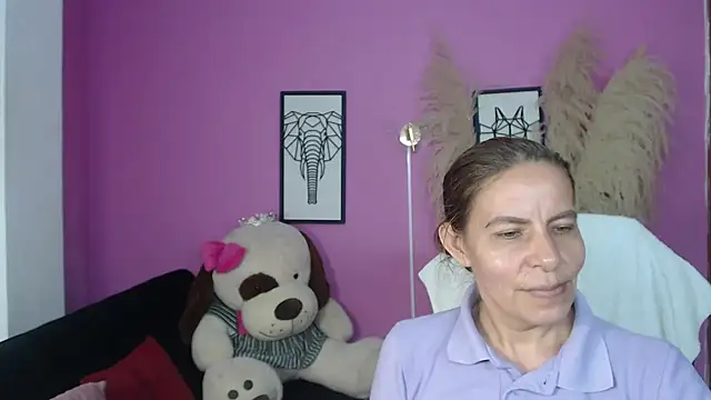 Snapshot of Milf_karlye chatting on 11, 10, 2025 Milf karlye online show from 11, 10, 2025