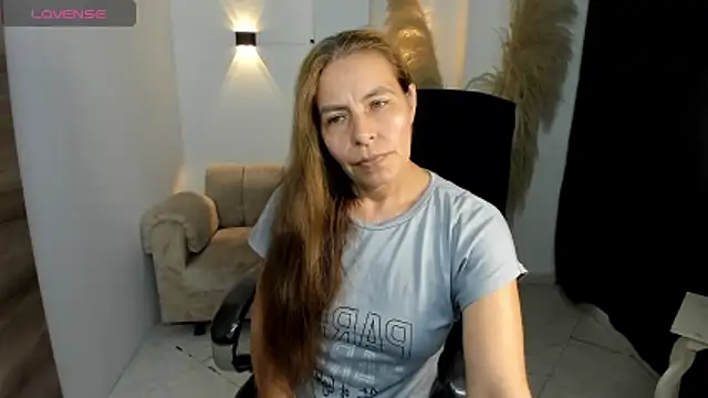 Milf karlye online show from 19, 2, 2026