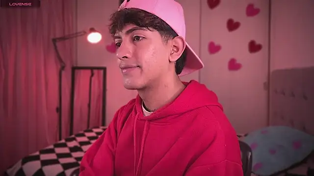 Snapshot of teobowny_ chatting on 4, 3, 2025 teobowny online show from 4, 3, 2025