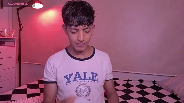 teobowny  online show from 3, 10, 2025