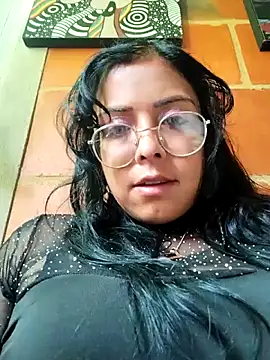 Vanessagirld online show from 4, 4, 2026