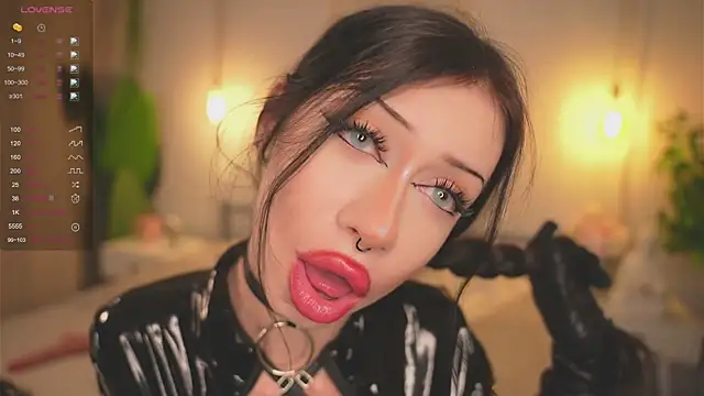 Devilsss toy online show from 4, 10, 2025