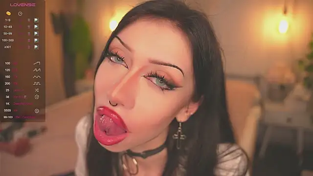 Devilsss toy online show from 20, 10, 2025