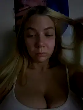 Snapshot of Mandispandis1 chatting on 18, 9, 2025 Mandispandis1 online show from 18, 9, 2025