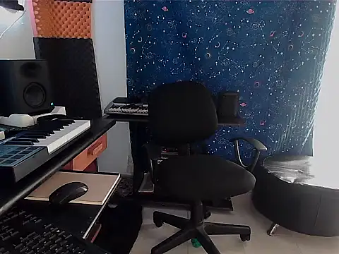 Snapshot of patrik_tattoo_ chatting on 25, 1, 2025 patrik tattoo online show from 25, 1, 2025