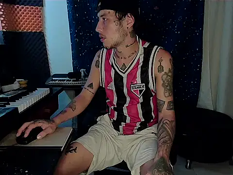 Snapshot of patrik_tattoo_ chatting on 24, 2, 2025 patrik tattoo online show from 24, 2, 2025