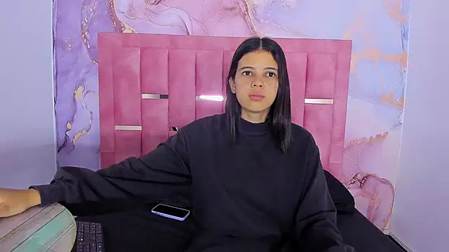 LizzMartin online show from 18, 12, 2024