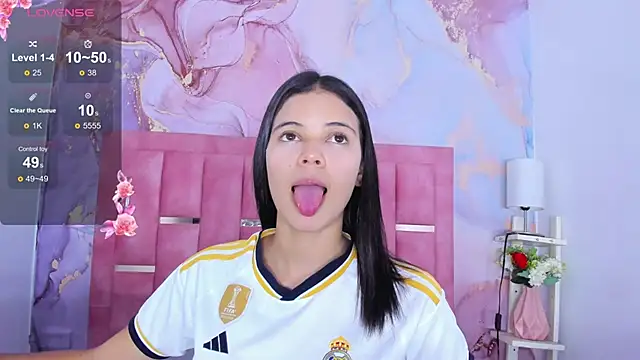 LizzMartin online show from 1, 3, 2025