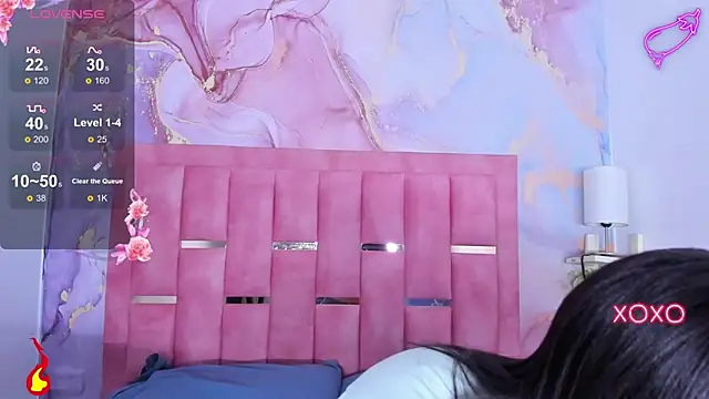 LizzMartin online show from 4, 3, 2025