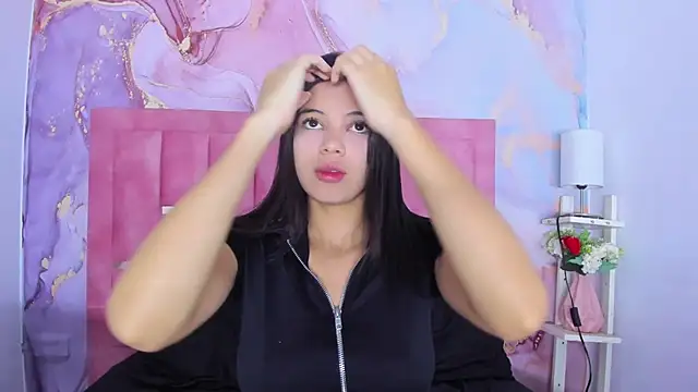 LizzMartin online show from 5, 3, 2025