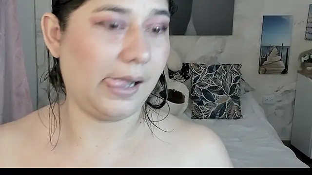 alinabozz1 online show from 9, 4, 2026