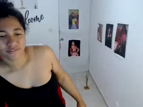 Snapshot of bellacrespalatina chatting on 4, 1, 2025 bellacrespalatina online show from 4, 1, 2025