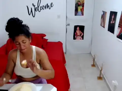 Snapshot of bellacrespalatina chatting on 9, 1, 2025 bellacrespalatina online show from 9, 1, 2025