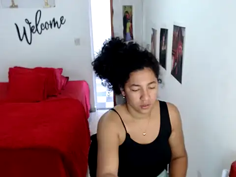 Snapshot of bellacrespalatina chatting on 9, 9, 2025 bellacrespalatina online show from 9, 9, 2025