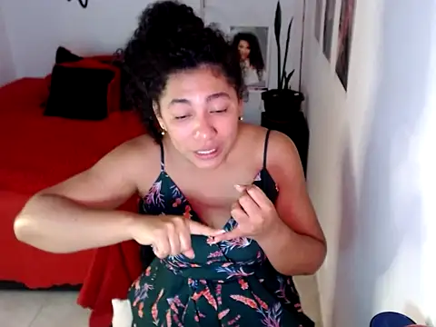 Snapshot of bellacrespalatina chatting on 14, 9, 2025 bellacrespalatina online show from 14, 9, 2025