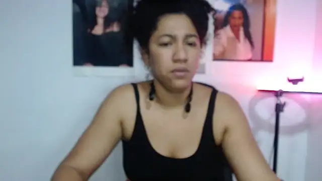 Snapshot of bellacrespalatina chatting on 9, 10, 2025 bellacrespalatina online show from 9, 10, 2025