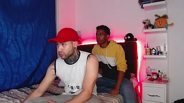 Snapshot of _tatho_perovich_ chatting on 2, 2, 2025 tatho perovich online show from 2, 2, 2025