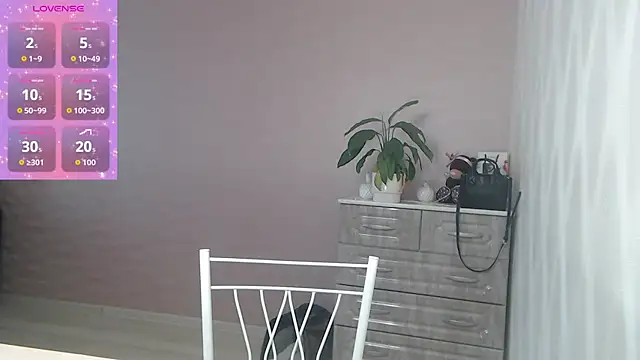 Snapshot of WendyWillson chatting on 27, 11, 2025 WendyWillson online show from 27, 11, 2025