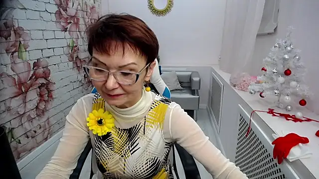 Cutie Asya online show from 4, 1, 2025