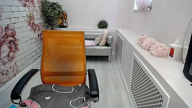 Cutie Asya online show from 6, 4, 2026