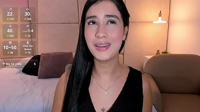 Snapshot of Amiirra_ chatting on 18, 2, 2025 Amiirra  online show from 18, 2, 2025