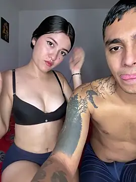 Snapshot of Jonlis01 chatting on 19, 12, 2025 Jonlis01 online show from 19, 12, 2025