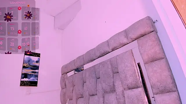 zulyjones online show from 12, 2, 2025