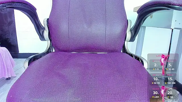 Brithanyslim online show from 25, 2, 2025