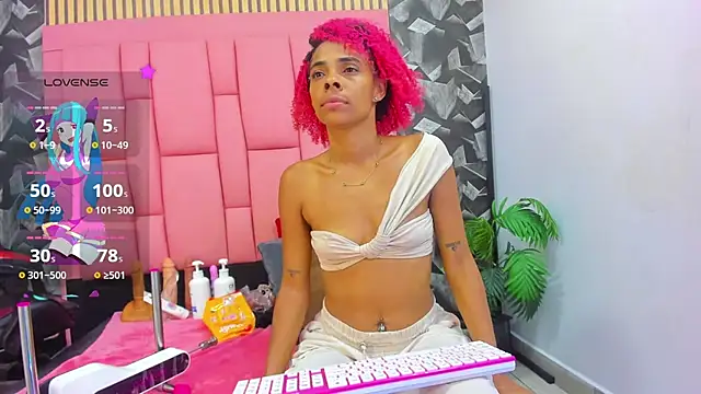 Snapshot of Brithanyslim chatting on 13, 6, 2026 Brithanyslim online show from 13, 6, 2026