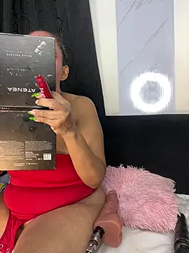 chiquimaturesexy online show from 22, 3, 2026