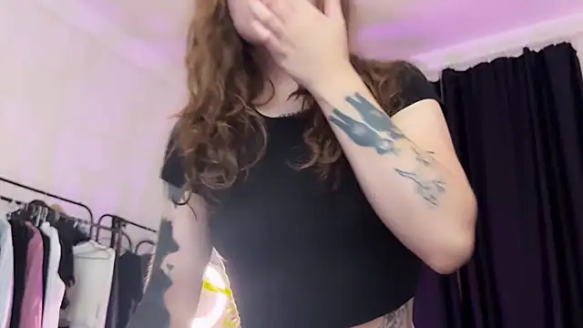 Snapshot of PaulaPratt chatting on 3, 12, 2024 PaulaPratt online show from 3, 12, 2024