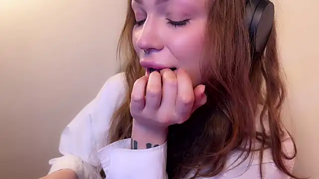 Snapshot of PaulaPratt chatting on 24, 1, 2025 PaulaPratt online show from 24, 1, 2025