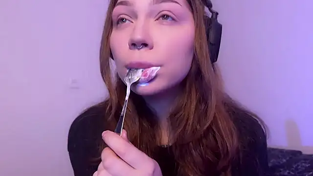 Snapshot of PaulaPratt chatting on 27, 1, 2025 PaulaPratt online show from 27, 1, 2025