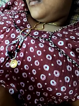 Snapshot of jasmine_janu chatting on 13, 5, 2026 jasmine janu online show from 13, 5, 2026