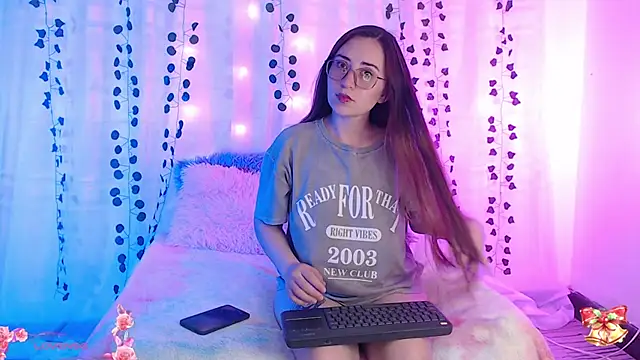 centaurigirl online show from 29, 12, 2024