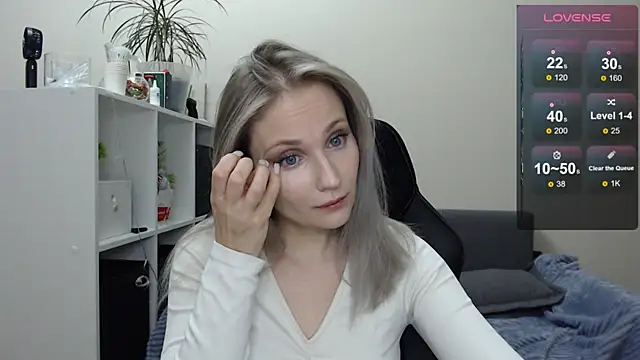 Sunny bunny6 online show from 1, 2, 2025