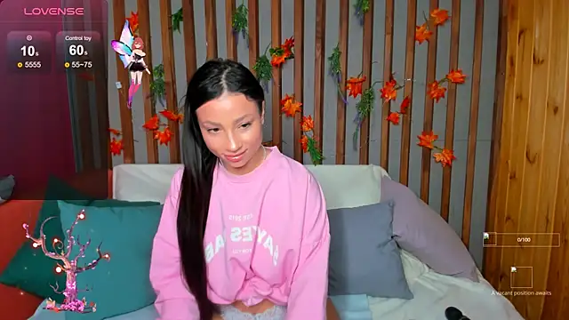 Snapshot of Tanita_Lambic chatting on 16, 11, 2025 Tanita Lambic online show from 16, 11, 2025