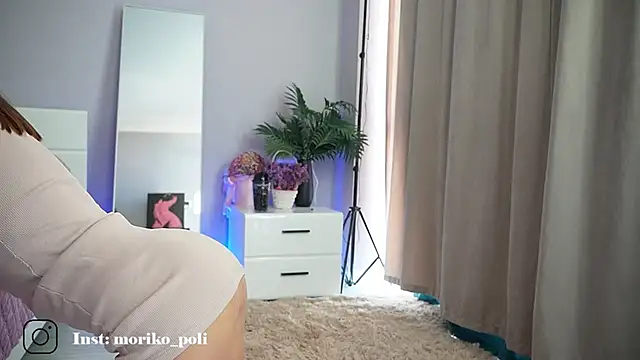 Snapshot of _Moriko_ chatting on 11, 9, 2025 Moriko online show from 11, 9, 2025