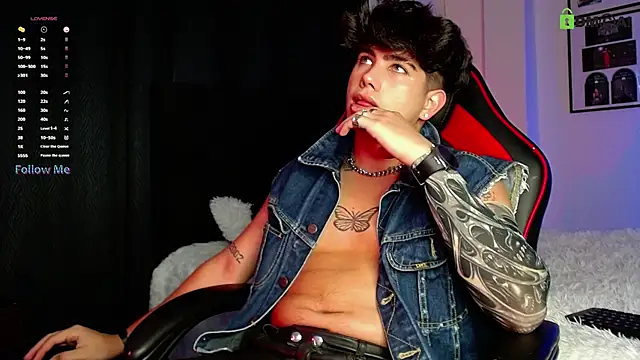 LyleBennett  online show from 1, 12, 2025