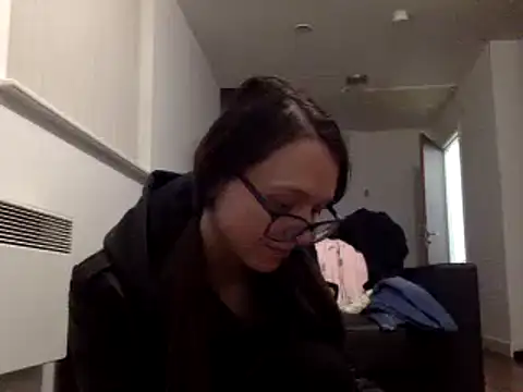 Snapshot of Cerulean chatting on 4, 3, 2025 Cerulean online show from 4, 3, 2025