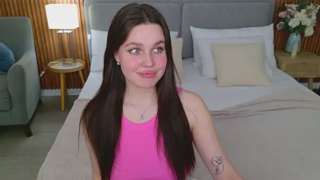 RihannaRose online show from 22, 3, 2025