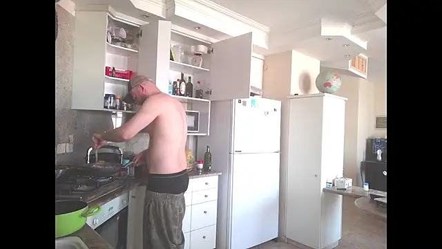 Tall REC online show from 9, 12, 2024