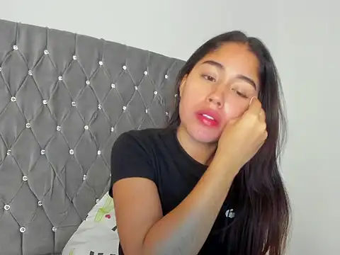 AriaMontgomery online show from 12, 9, 2025