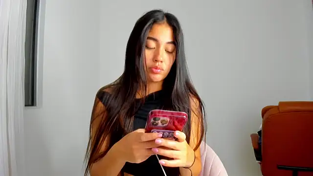 AriaMontgomery online show from 16, 4, 2026