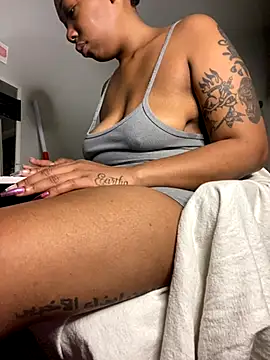 Snapshot of MsSapPhire500 chatting on 26, 10, 2025 MsSapPhire500 online show from 26, 10, 2025